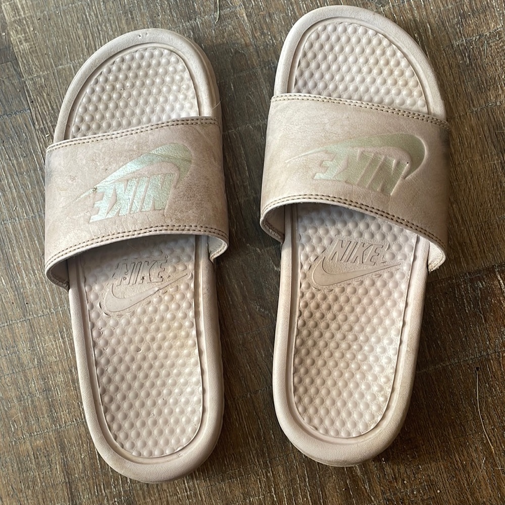 Nike slides
